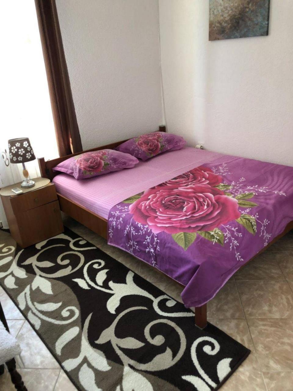 Apartments Zuto Ulcinj Eksteriør bilde