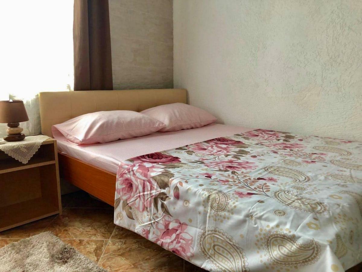 Apartments Zuto Ulcinj Eksteriør bilde